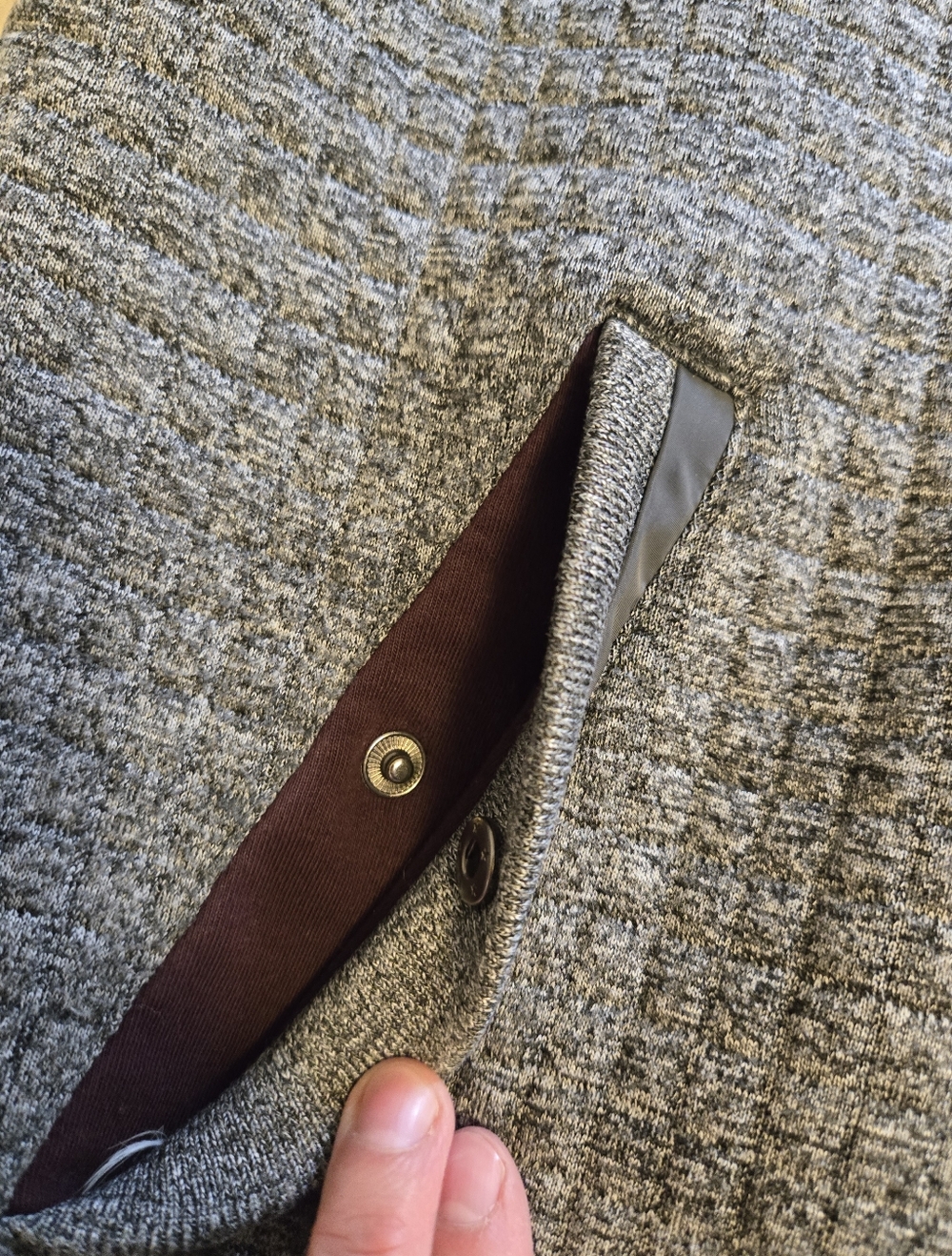 TED BAKER Men's Heather Gray Quilted Knit Whooty Jacket. Size 4. - Picture 7 of 14